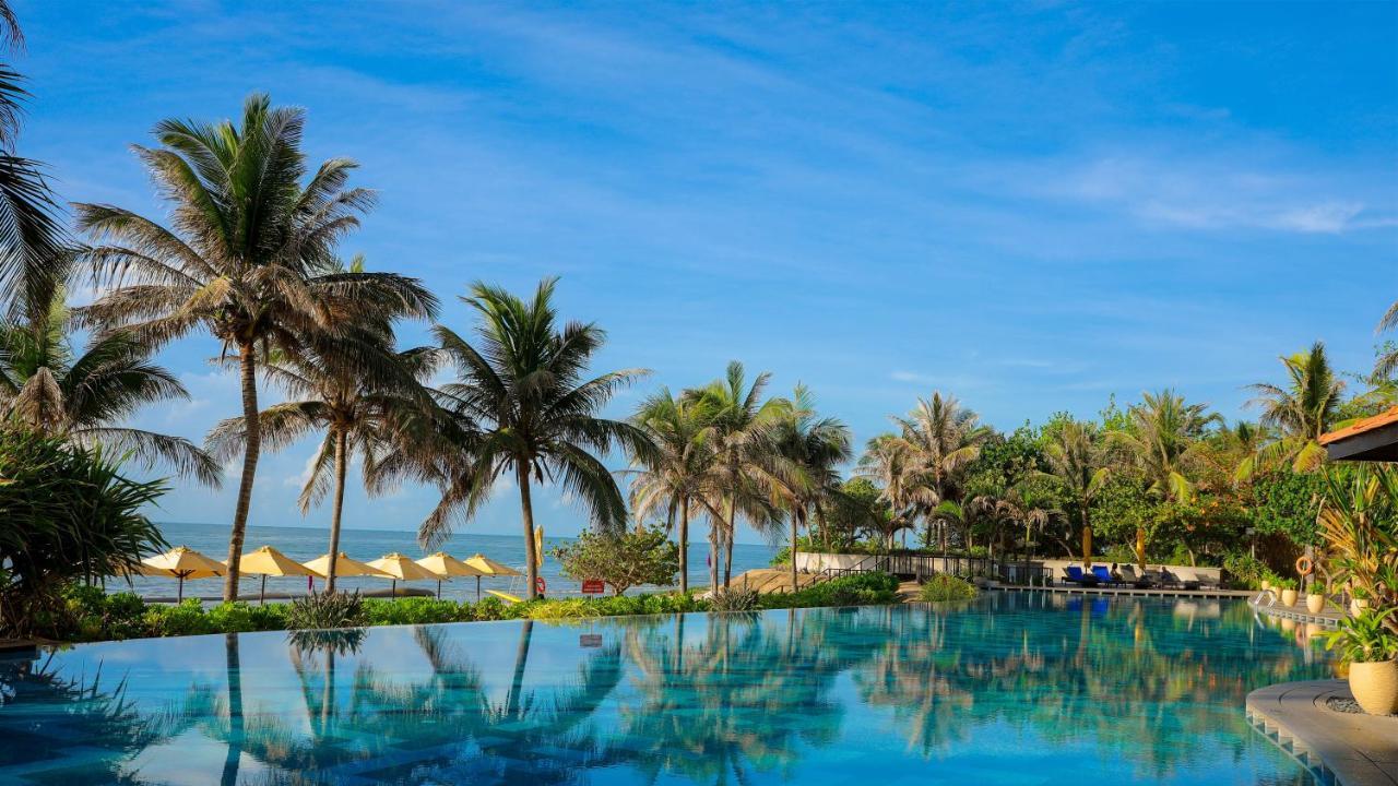 Holiday Inn Resort Ho Tram Beach, an IHG Hotel Exterior foto